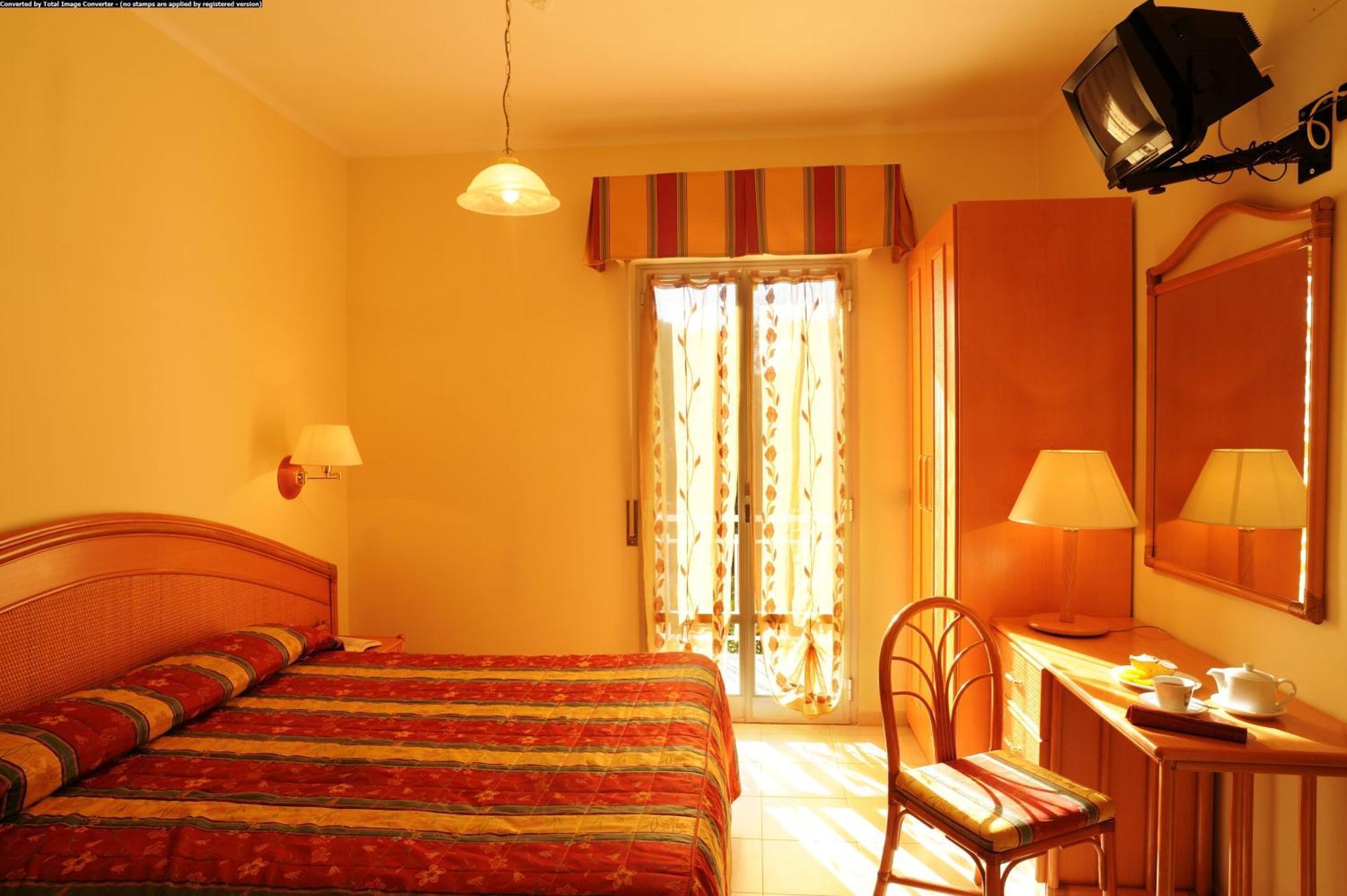 פייטרה ליגורה Hotel Casella חדר תמונה